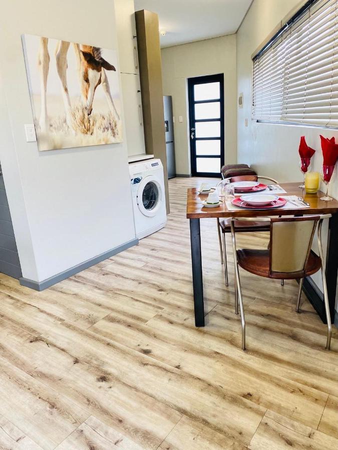 Dmn City At Merensky Apartment Windhoek Exterior foto
